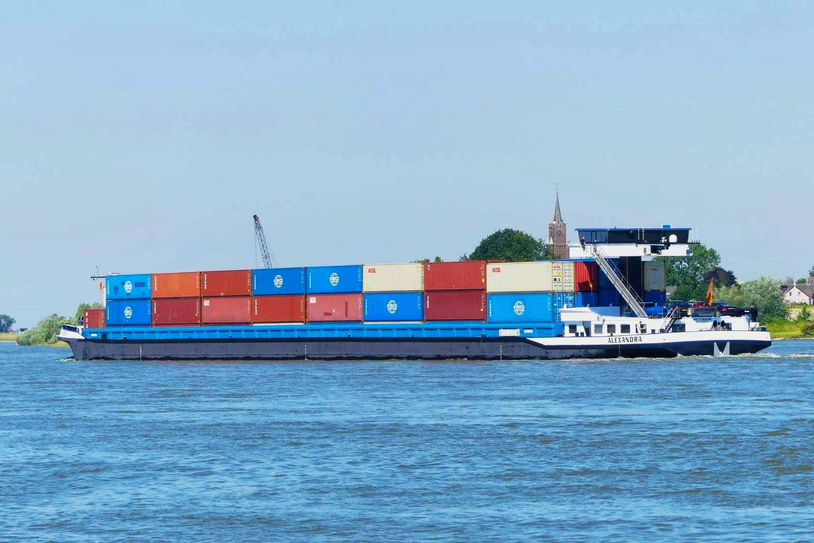 Alexandra — thumbnail 2